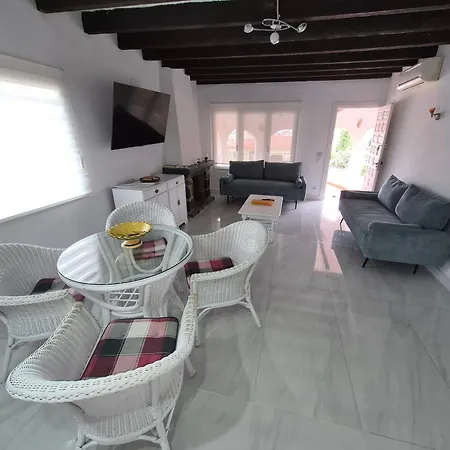 Diana Holiday home